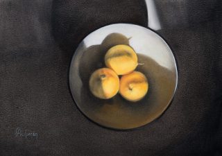 Golden Shadows, 290mm x 205mm is one of my favourites from my latest projects and is now available for purchase.

Check out @artdirectoryau online pop-up gallery for details 👌

#artdirectoryau #popupgallery #oilpainting #oilstilllife #oilonpaper #contemporaryart #contemporaryrealism #realism #realismstilllifepainting #stilllife #stilllifepaintings #australiancontemporaryart #classicalrealism #art #artistsoninstagram #artist #lorrainepichuginart #lemons #intheshadows #painting #lovemyjob